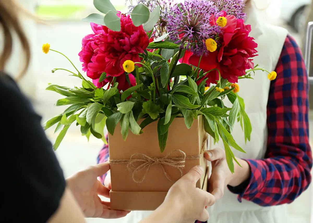 Petals on the Go How to Choose the Best Flower Delivery for Your Occasion